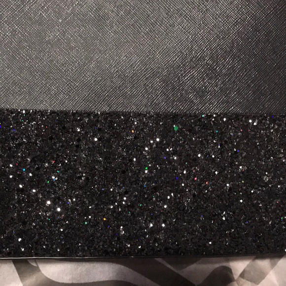 Kate Spade Bag - Picture 4 of 8